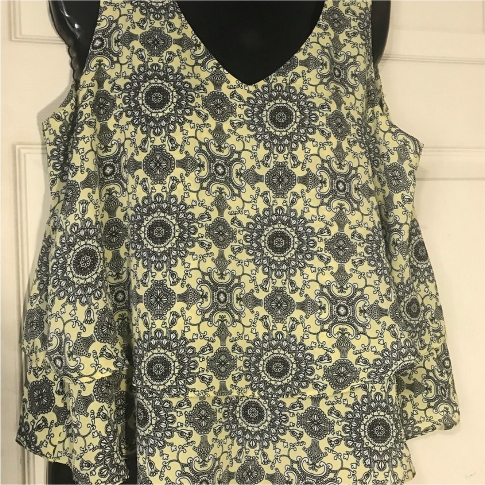 Floral Patterned Yellow and Black Women's Top